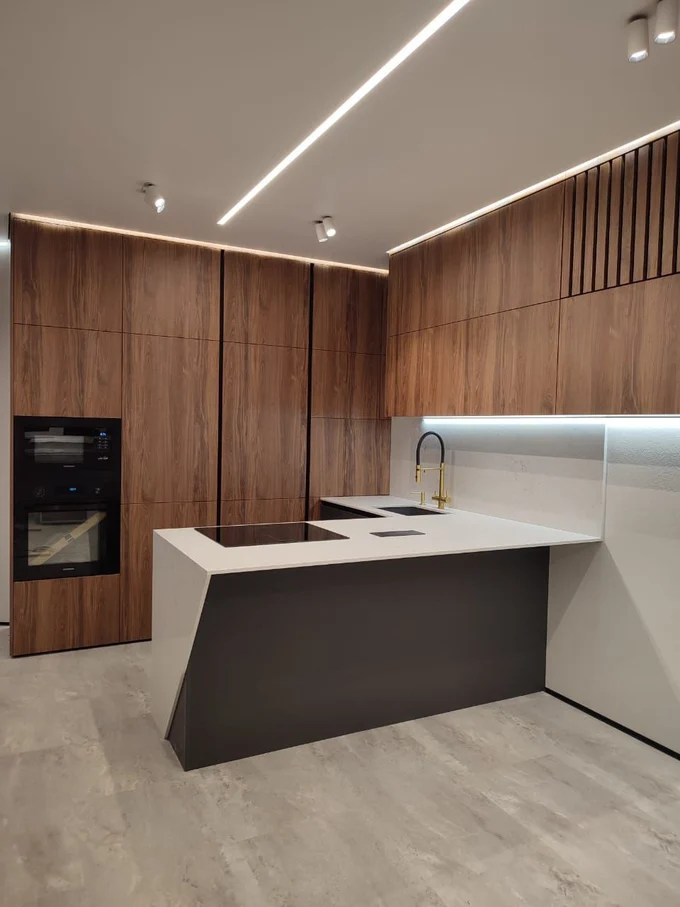 Не ищем легких путей и всегда готовы воплотить интересные идеи.